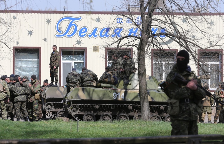 Украинская армия ведет наступление в Донбассе Украинская армия ведет наступление в Донбассе
