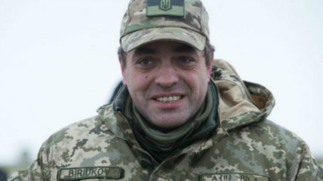Советник министра обороны и президента Украины Юрий Бирюков сравнил россиян с тараканами Советник министра обороны и президента Украины Юрий Бирюков сравнил россиян с тараканами