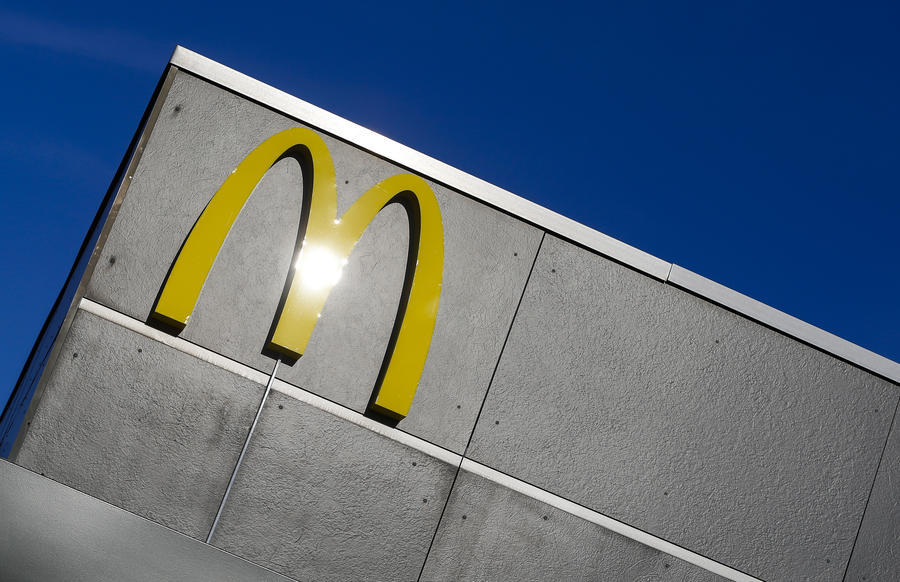 За антимонопольные нарушения ЕК может оштрафовать McDonald’s на 10% всей выручки За антимонопольные нарушения ЕК может оштрафовать McDonald’s на 10% всей выручки