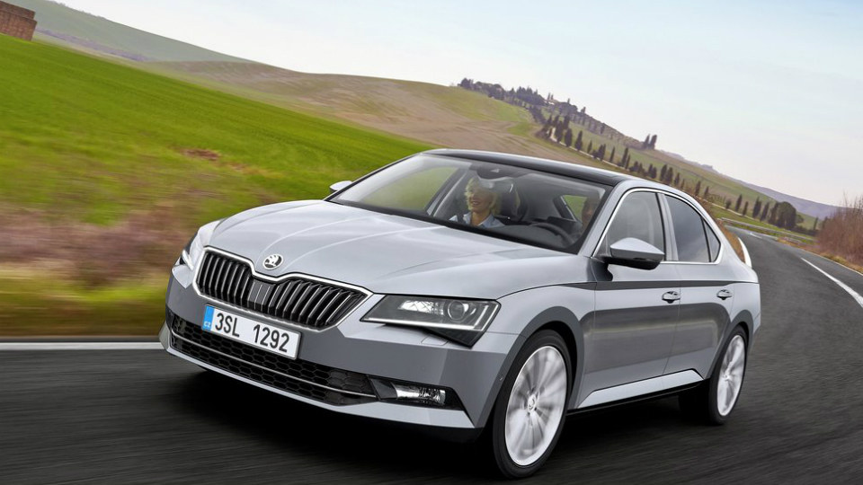В России отзываются лифтбеки Skoda Superb В России отзываются лифтбеки Skoda Superb