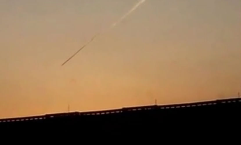 Житель Кемерово снял падение НЛО над городом Житель Кемерово снял падение НЛО над городом