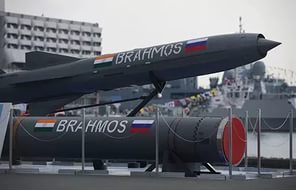 Индия разместила первый заказ на авиационную версию сверхзвуковой крылатой ракеты BrahMos Индия разместила первый заказ на авиационную версию сверхзвуковой крылатой ракеты BrahMos