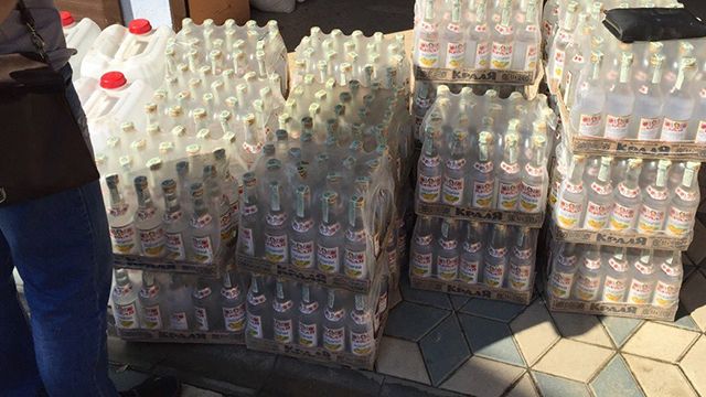 В офисах крупнейшего российского игрока на рынке водки прошли обыски В офисах крупнейшего российского игрока на рынке водки прошли обыски