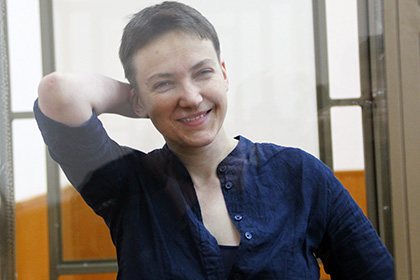 Савченко начала пить, но продолжает голодовку Савченко начала пить, но продолжает голодовку
