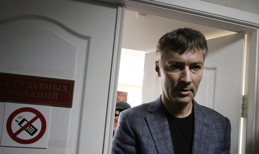 Мэра Екатеринбурга Евгения Ройзмана подозревают в превышении полномочий Мэра Екатеринбурга Евгения Ройзмана подозревают в превышении полномочий