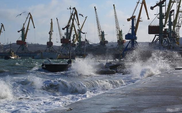 Компания «Транснефть» сегодня должна восстановить отгрузку нефти из порта Новороссийска Компания «Транснефть» сегодня должна восстановить отгрузку нефти из порта Новороссийска