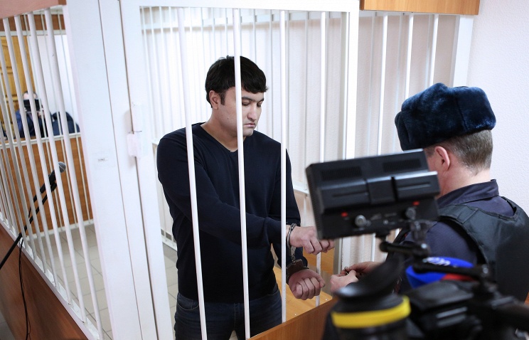 В Белгороде врач-хирург, убивший больного, в последнем слове попросил осудить его по закону В Белгороде врач-хирург, убивший больного, в последнем слове попросил осудить его по закону