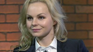 Сергей Шнуров запретил Алисе Вокс исполнять песню «На Лабутенах» Сергей Шнуров запретил Алисе Вокс исполнять песню «На Лабутенах»