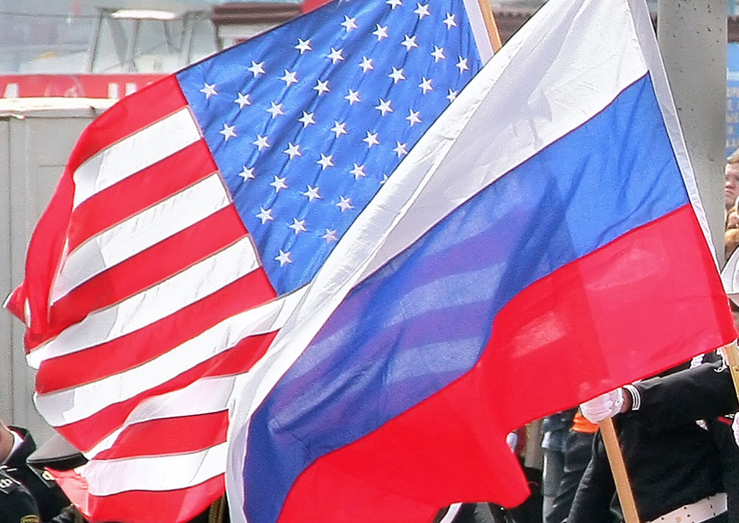 Россия передала США освобожденного в Сирии американца Россия передала США освобожденного в Сирии американца
