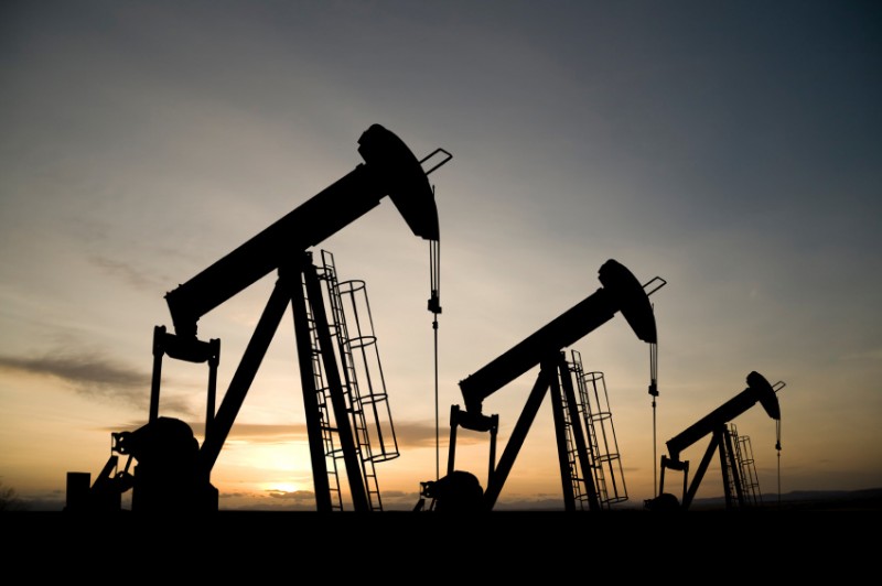 Нефть достигла годового максимума