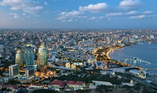 Азербайджан намерен присоединиться к инициативе по заморозке добычи нефти Азербайджан намерен присоединиться к инициативе по заморозке добычи нефти