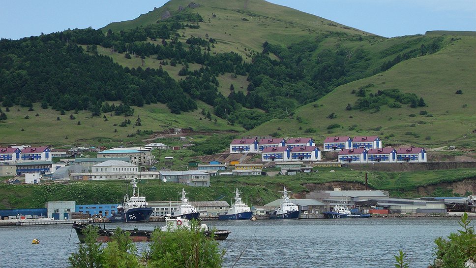 Долги по зарплате экс-работникам рыбокомбината на Шикотане погашены Долги по зарплате экс-работникам рыбокомбината на Шикотане погашены