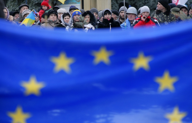 ЕК официально предложила Украине отмену визового режима ЕК официально предложила Украине отмену визового режима