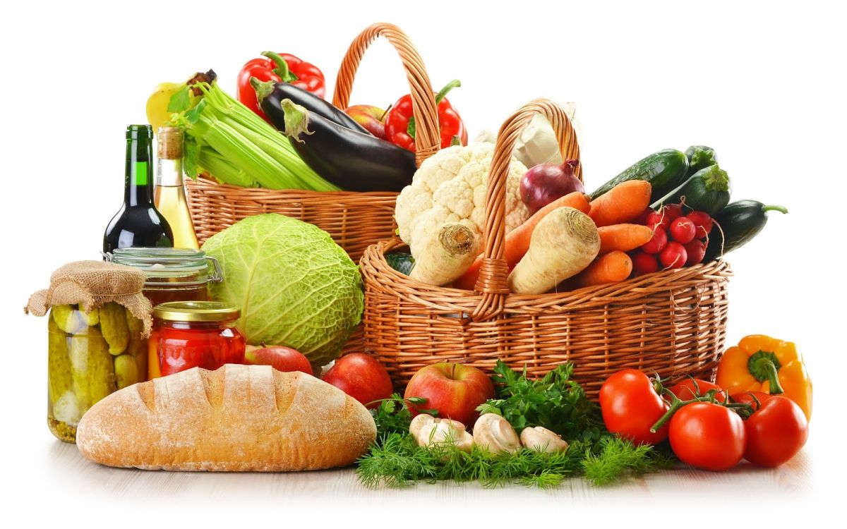 Продукты питания в России в январе-марте подорожали на 2,3% Продукты питания в России в январе-марте подорожали на 2,3%