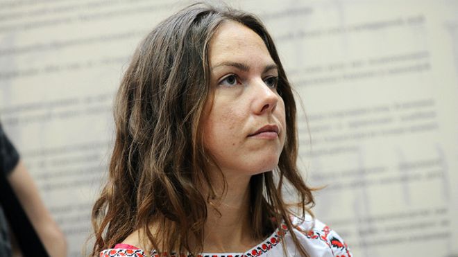 Российская сторона отменила розыск сестры Надежды Савченко Российская сторона отменила розыск сестры Надежды Савченко