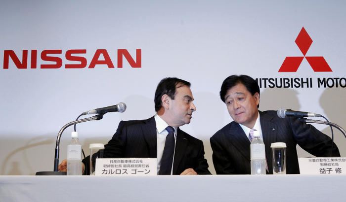 Японские автопроизводители Mitsubishi Motors и Nissan планируют объединиться Японские автопроизводители Mitsubishi Motors и Nissan планируют объединиться