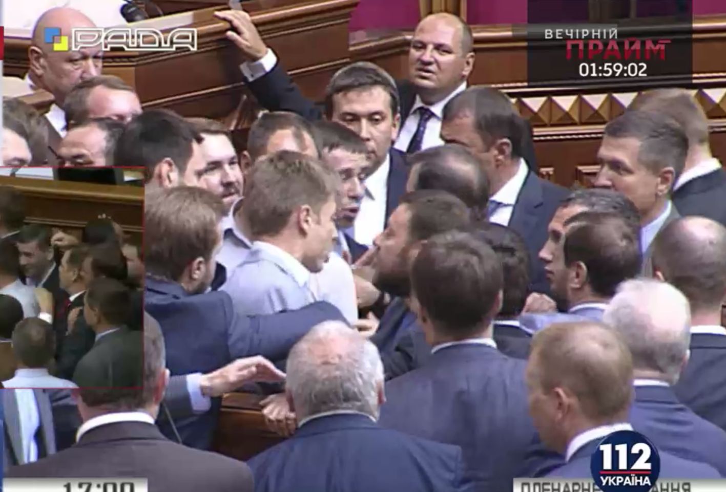 В украинской Раде снова произошла потасовка В украинской Раде снова произошла потасовка