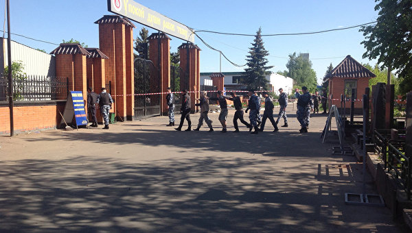 В драке на Хованском кладбище погибли три человека В драке на Хованском кладбище погибли три человека