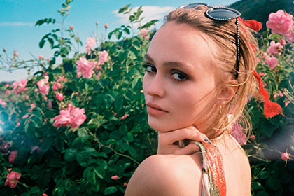 Дочь Джонни Деппа Лили-Роуз стала лицом Chanel Дочь Джонни Деппа Лили-Роуз стала лицом Chanel