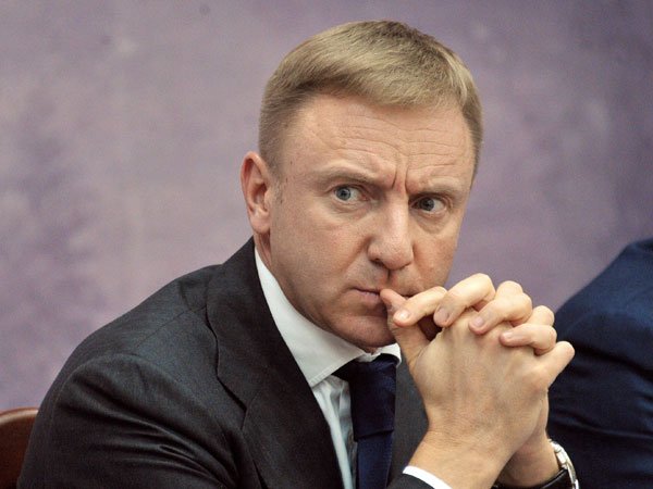 Ректоры двух российских вузов уволены за халатность Ректоры двух российских вузов уволены за халатность