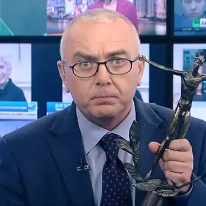Павел Лобков уходит с телеканала «Дождь» Павел Лобков уходит с телеканала «Дождь»