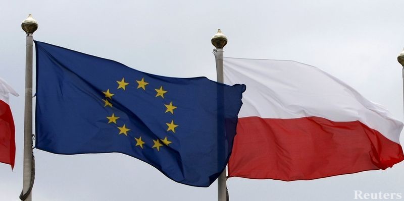 ЕС может ввести санкции против Польши ЕС может ввести санкции против Польши