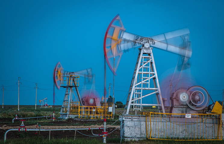 Глава «Газпром нефти»: через 10 лет цена нефти может достигнуть 90-100 долларов за баррель Глава «Газпром нефти»: через 10 лет цена нефти может достигнуть 90-100 долларов за баррель