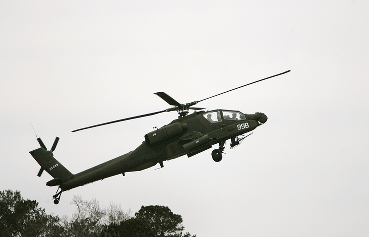 ВВС США в Ираке впервые применили ударные вертолеты AH-64D против исламистов ВВС США в Ираке впервые применили ударные вертолеты AH-64D против исламистов
