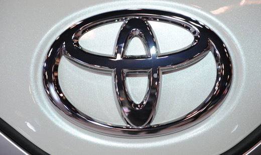 Toyota отзывает около 1,5 млн машин по всему миру Toyota отзывает около 1,5 млн машин по всему миру