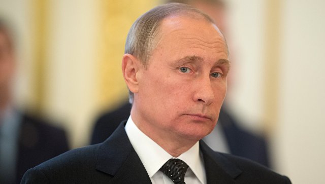 Путин разговаривает по телефону с Эрдоганом Путин разговаривает по телефону с Эрдоганом