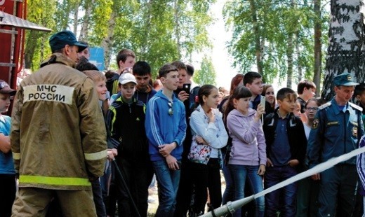 Из детского лагеря в Приамурье эвакуировали 180 человек Из детского лагеря в Приамурье эвакуировали 180 человек