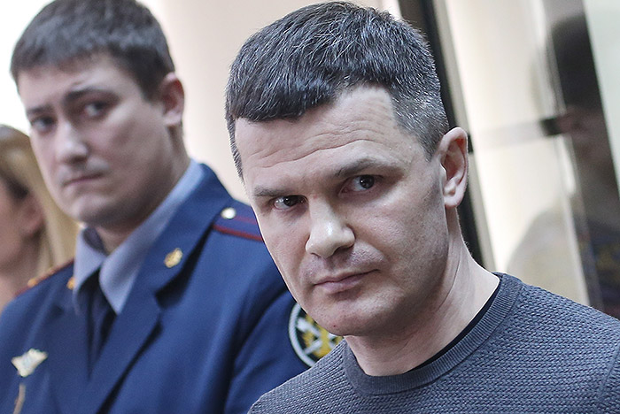 Владельцу «Домодедово» отменили домашний арест Владельцу «Домодедово» отменили домашний арест