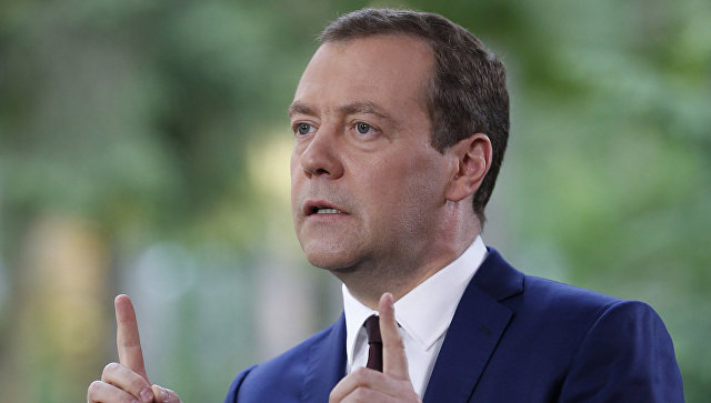 Дмитрий Медведев: РФ не намерена освобождать для Турции занятые ниши в торговле Дмитрий Медведев: РФ не намерена освобождать для Турции занятые ниши в торговле
