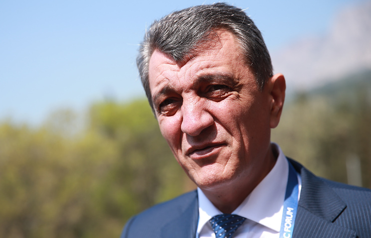 Сергей Меняйло: Украина может забрать ржавый сейнер вместо Крыма Сергей Меняйло: Украина может забрать ржавый сейнер вместо Крыма