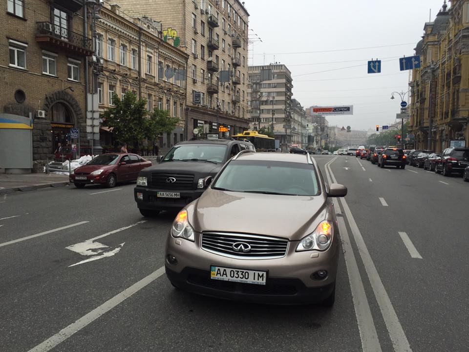 У заместителя министра экономики Украины угнали Infiniti У заместителя министра экономики Украины угнали Infiniti