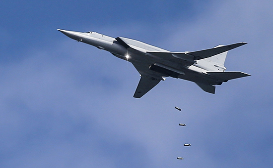 Бомбардировщики Ту-22М3 нанесли еще один удар в Сирии Бомбардировщики Ту-22М3 нанесли еще один удар в Сирии