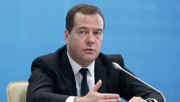 Российский премьер осудил теракты в Ницце Российский премьер осудил теракты в Ницце