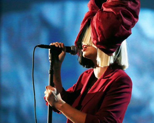 4 августа в Москве выступит знаменитая певица Sia