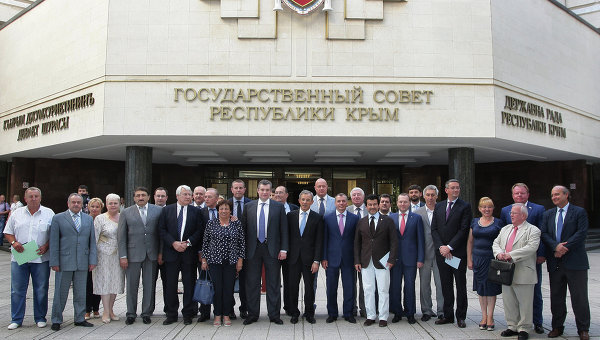 Представители парламента Франции сегодня с повторным визитом посетят Крым Представители парламента Франции сегодня с повторным визитом посетят Крым