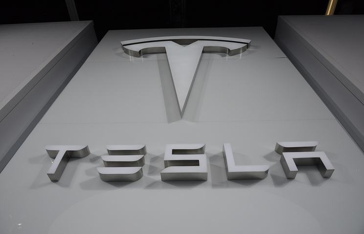 В ближайшие сутки компании SolarCity и Tesla планирую объявить об объединении В ближайшие сутки компании SolarCity и Tesla планирую объявить об объединении