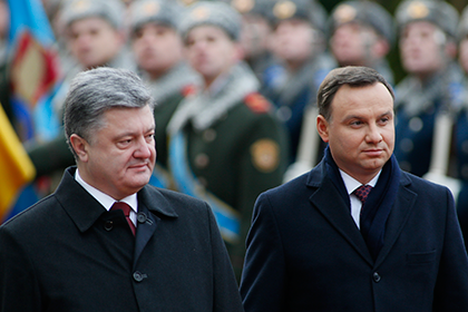 Польша призывает Украину покаяться в Волынской резне Польша призывает Украину покаяться в Волынской резне