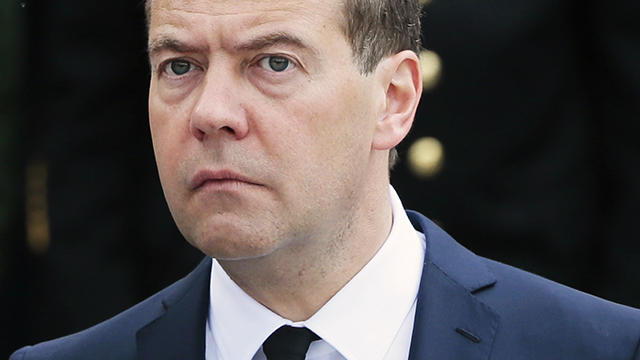 Кремль решил не отвечать на петицию об отставке Медведева Кремль решил не отвечать на петицию об отставке Медведева