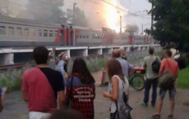 МЧС опровергает информацию о загорании электропоезда в Подмосковье МЧС опровергает информацию о загорании электропоезда в Подмосковье