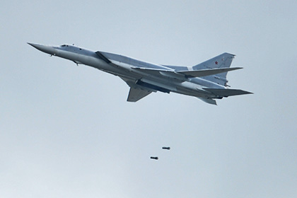 Российские бомбардировщики нанесли удары по позициям ИГИЛ в районе Пальмиры Российские бомбардировщики нанесли удары по позициям ИГИЛ в районе Пальмиры