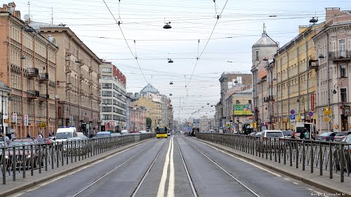 В Санкт-Петербурге усилены меры безопасности В Санкт-Петербурге усилены меры безопасности