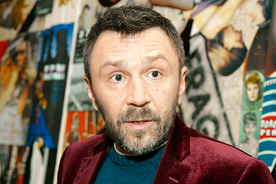 Солист «Ленинграда» Сергей Шнуров станет ведущим Первого канала Солист «Ленинграда» Сергей Шнуров станет ведущим Первого канала