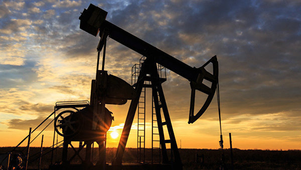 Мировые цены на нефть продолжают расти на фоне ожиданий потенциальной заморозки добычи Мировые цены на нефть продолжают расти на фоне ожиданий потенциальной заморозки добычи