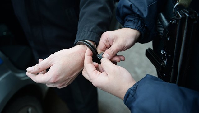 В Москве поймали бригаду карманных воров, которые «работали» в метро В Москве поймали бригаду карманных воров, которые «работали» в метро
