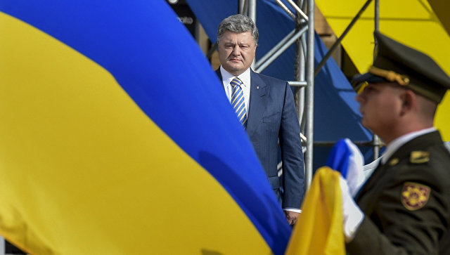 Петр Порошенко отправился в Донбасс Петр Порошенко отправился в Донбасс