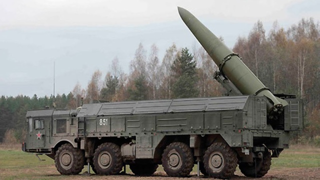 На военные учения в ЮВО вышли «Искандеры» На военные учения в ЮВО вышли «Искандеры»